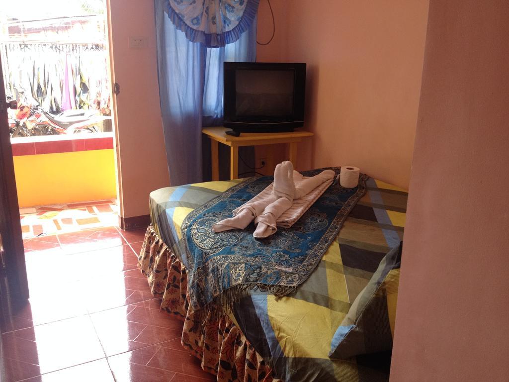 Lagrosa Backpackers Hotel Корон Екстериор снимка